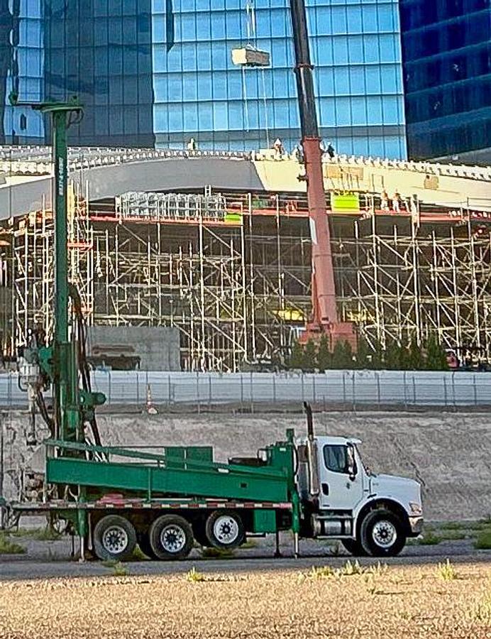 Used 2006 Gus Pech R-15 Brat-A-Sonic Rig