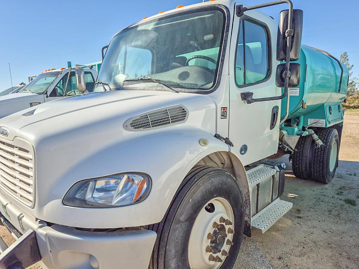 Used Freightliner Water Truck