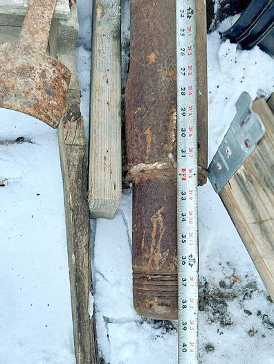 Used 2-1/2" x 3-1/2" cable tool rope socket, conventional "Prosser" style complete with fishing neck.