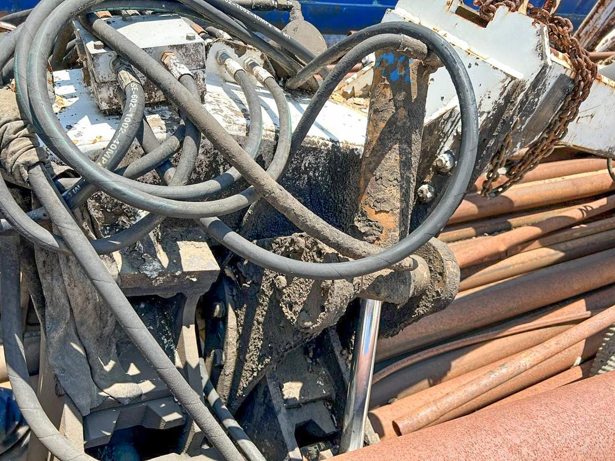Used 2010 Schramm T200XD Deep Water / Oil & Gas Energy Drill Rig.