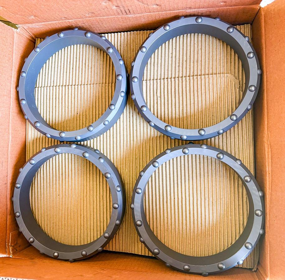 Used 6" Dual Rotary Shoe – 25 Button Assembly