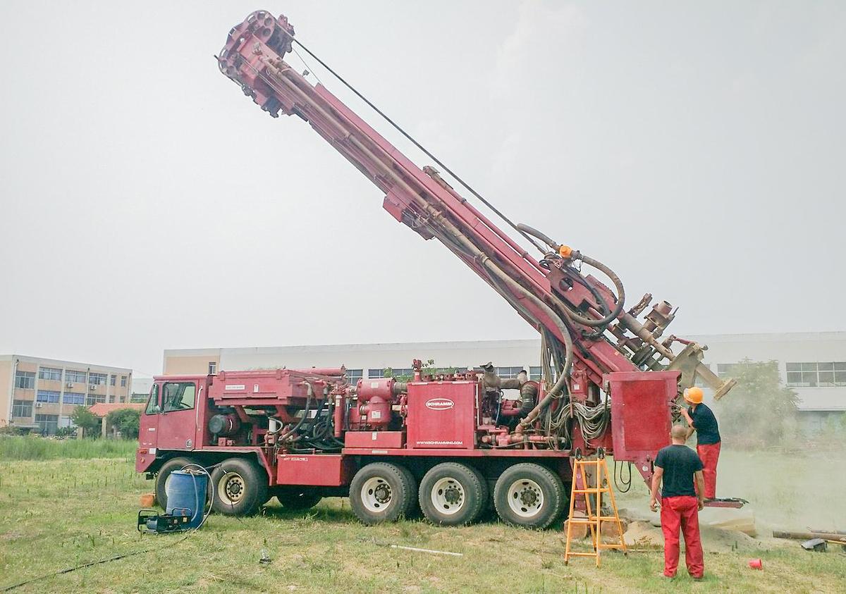 Used 2006 Schramm T130XD