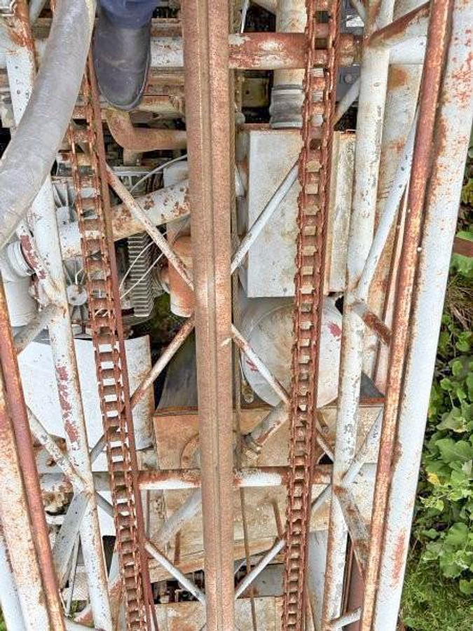 Used Davey M8A Table Drive Drill Rig