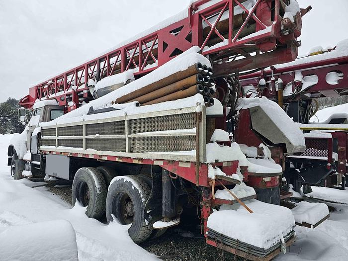 Used 1995 Ingersoll-Rand T3W Drill Rig