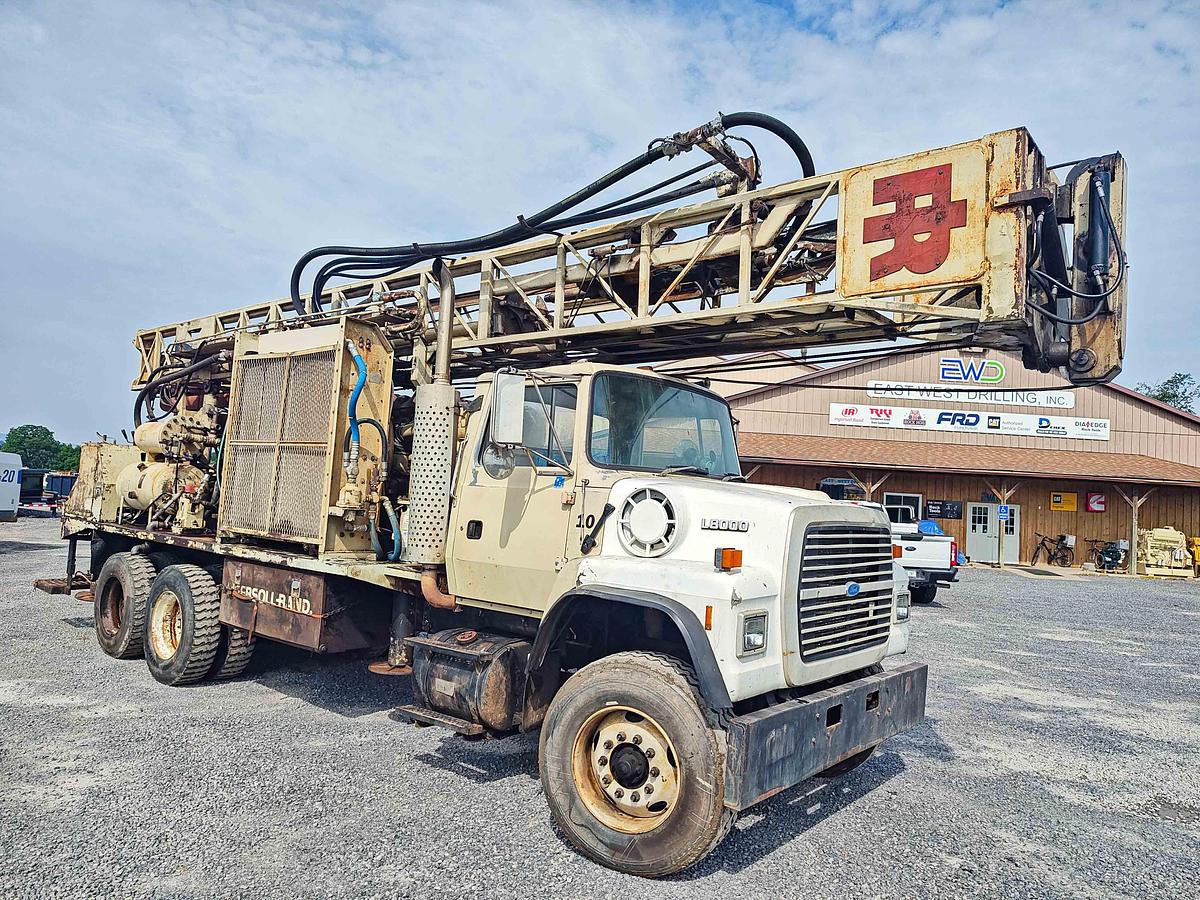 Used 1993 Ingersoll-Rand T3W Drill Rig