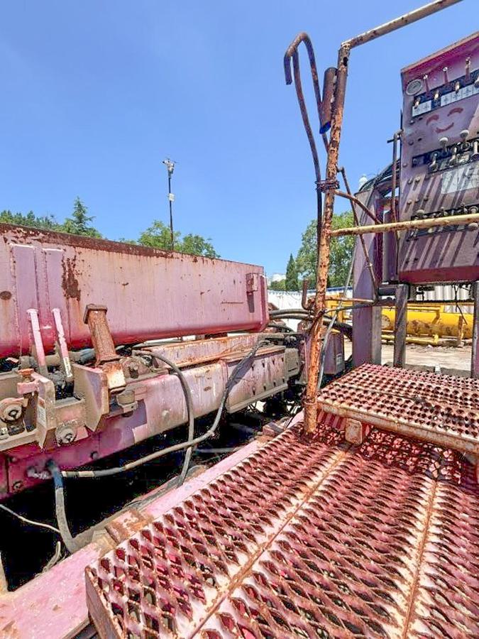 Used 2010 Schramm T200XD Deep Water / Oil & Gas Energy Drill Rig.
