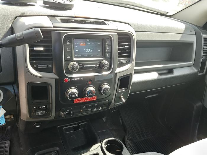 Used 2014 Altec AT40-MH 45ft Bucket Boom on 2014 Ram W5500 4x4