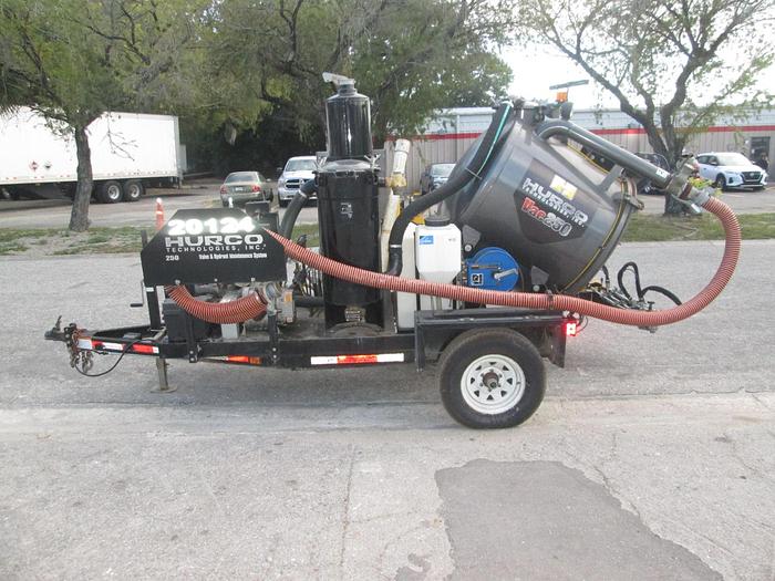 Used 2011 Hurco 250 Portable Valve Exerciser and Vacuum Trailer