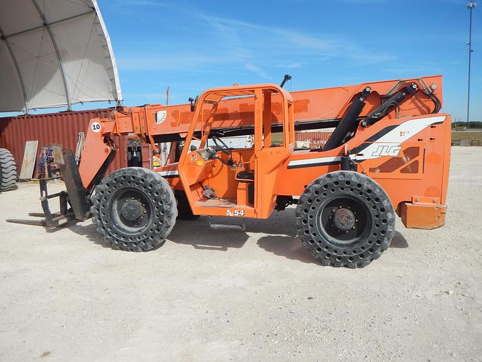 Used 2012 SKY TRAK 10054