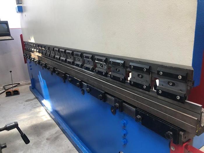 Usato PIEGATRICE GASPARINI IDRAULICA 4000X250 TON