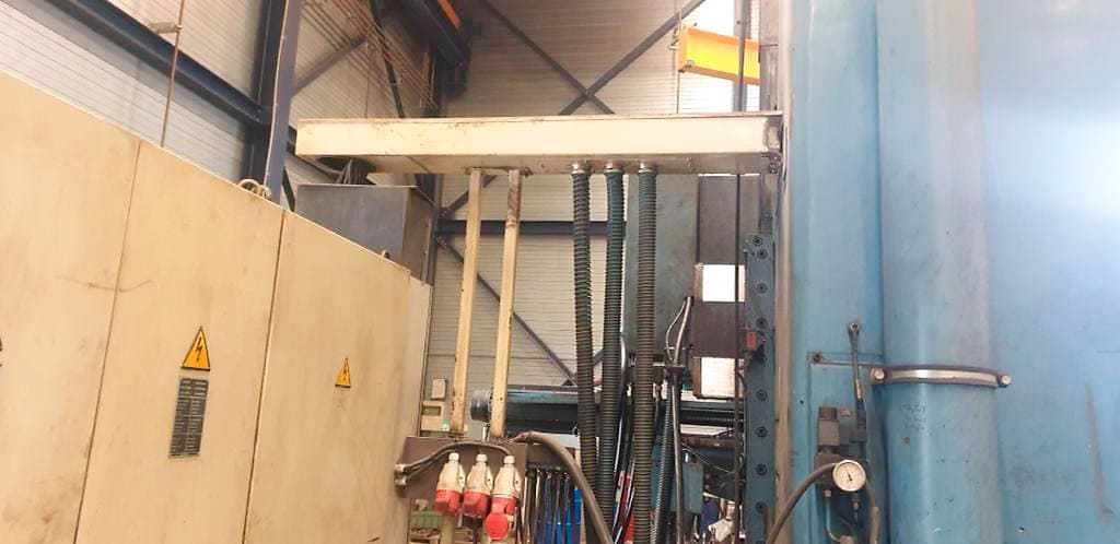 Used TOS Kurim FS 80 - CNC Machining centers - 2000