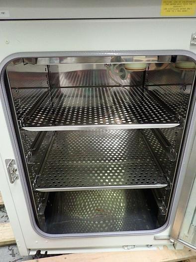 Used Forma Scientific Model 3110 HEPA Series II CO2 Water Jacketed Incubator