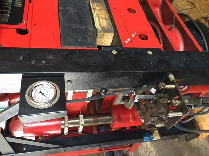 Used Williams White 380 Ton Rubber pad press