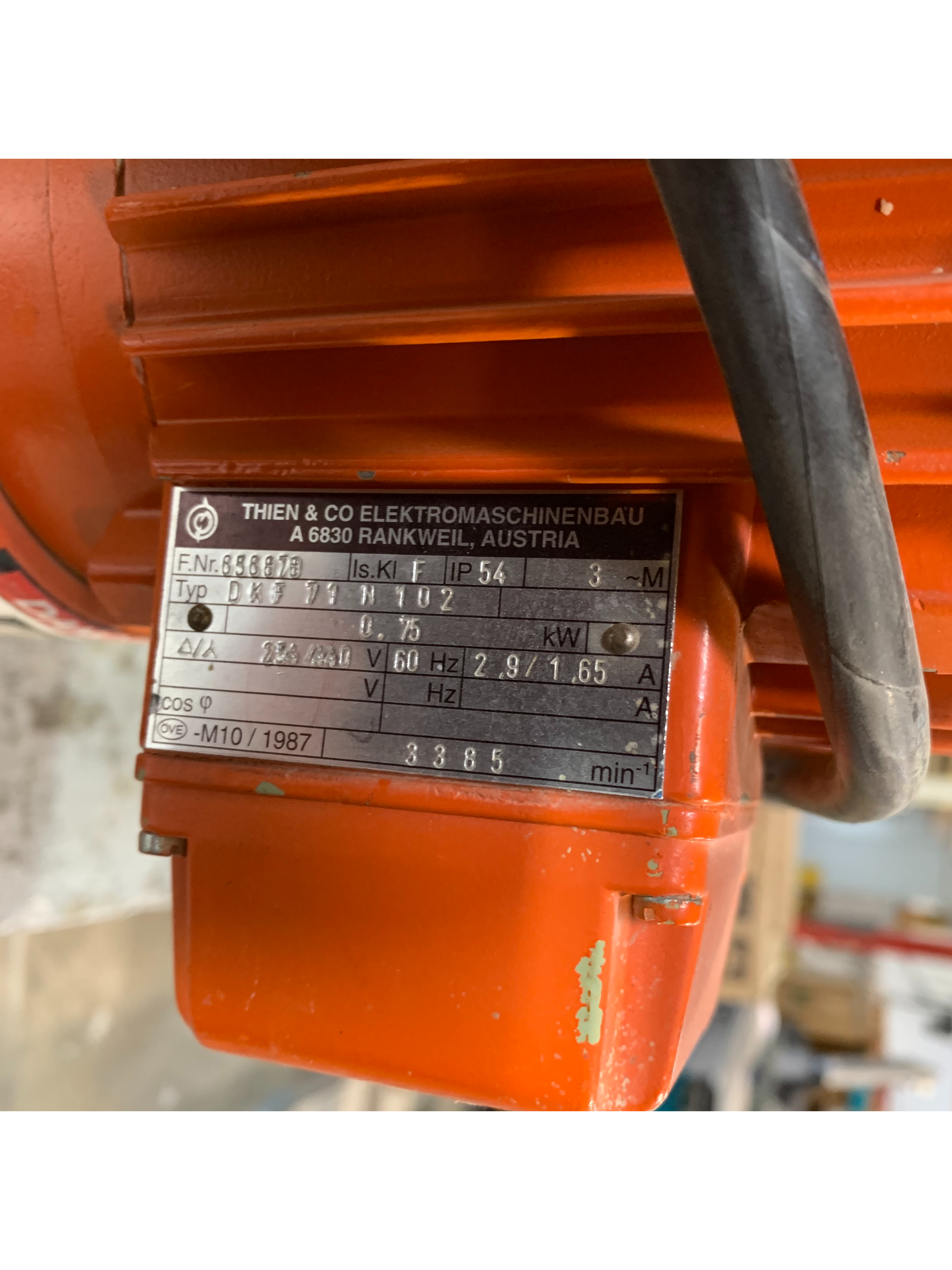 Used 1992 Blum Minipress CA Hinge machine drilling