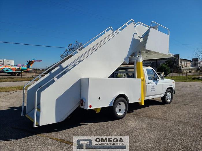 Used Stinar SPS 3515 Stair Truck