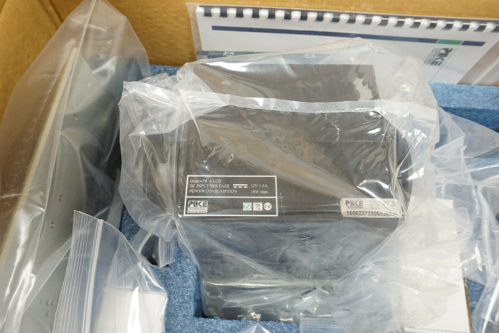 Pike GladiATR Vision Diamond ATR Sample View Video/PC Connection Perkin Elmer