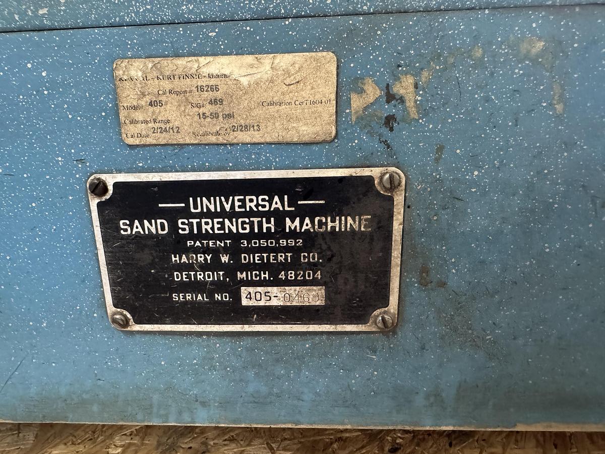 Used UNIVERSAL SAND STRENGHT MACHINE MODEL405