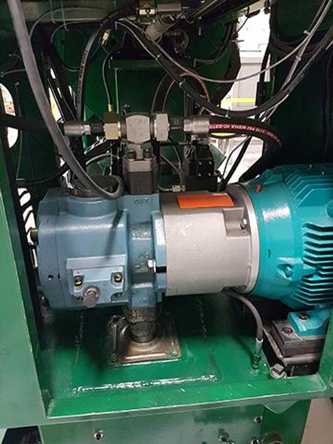 Refurbished HUNTER HMP-20C AUTOMATED MOLDING MACHINE