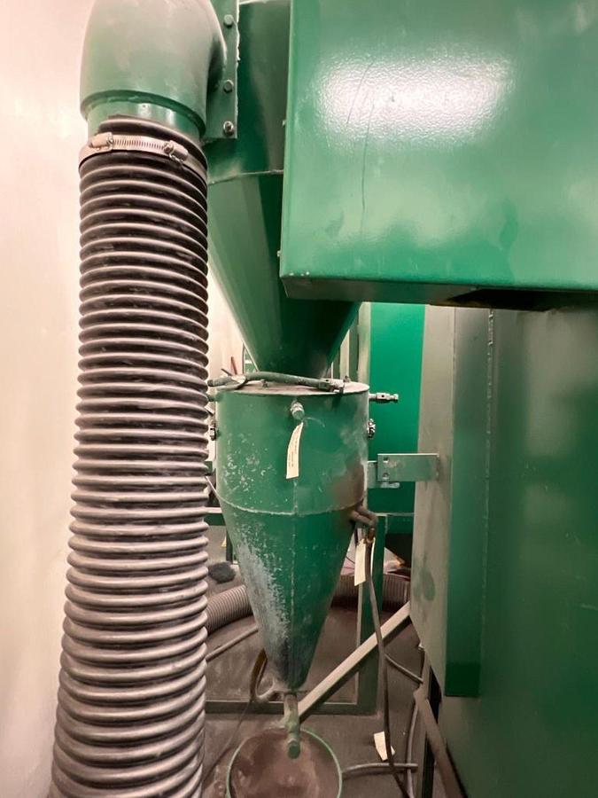 Used ABRASIVE BLAST SYSTEMS SAND BLAST CABINET