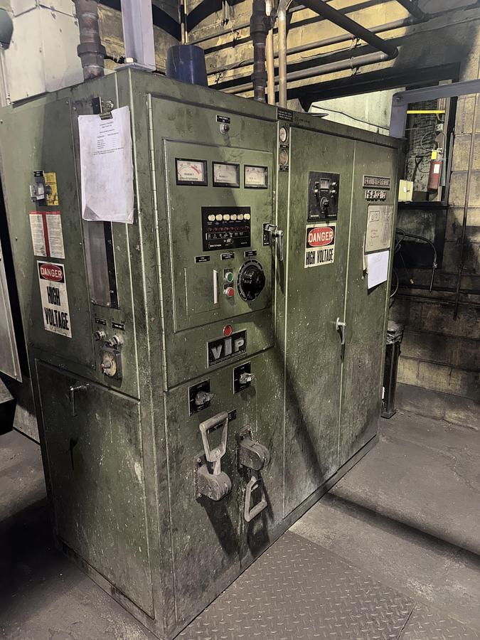 Used 1984 INDUCTOTHERM 250-10 POWER TRAK POWER SUPPLY