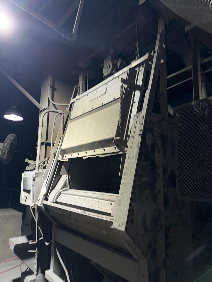 Used WHEELABRATOR 7 SUPER TUMBLAST