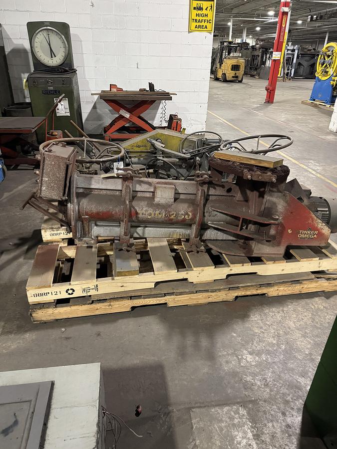 Used TINKER TOM 250 MIXER