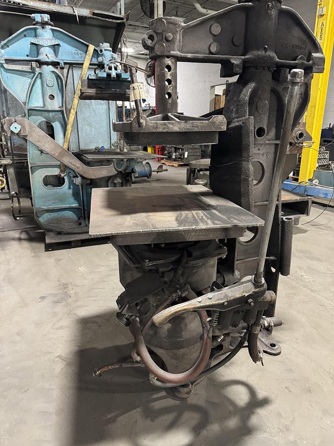 Used OSBORN JOLT SQUEEZE MOLDING PRESS
