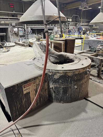 Used PILLAR 5,800 LB STEEL SHELL FURNACE