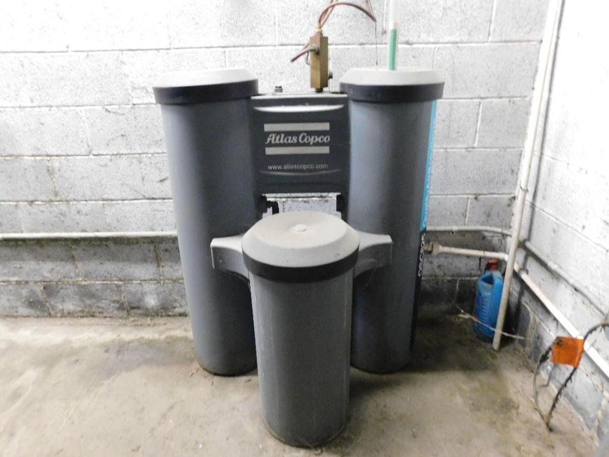 Used 2016 ATLAS COPCO GA160VSD ROTARY SCREW AIR COMPRESSOR