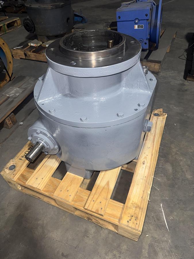 Refurbished SIMPSON 1 1/2 GEAR REDUCER