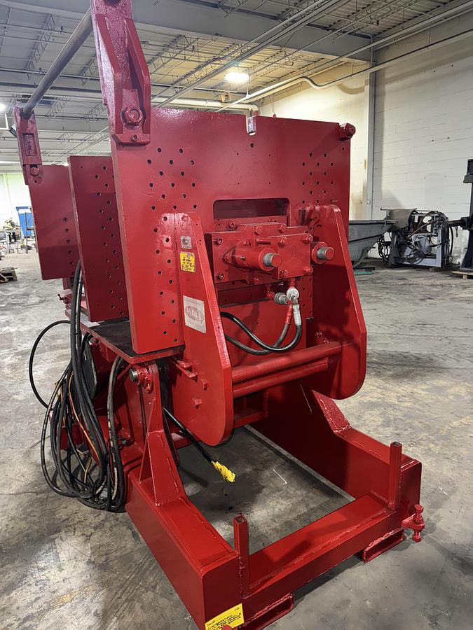 Refurbished HALL 3H Molding Machine