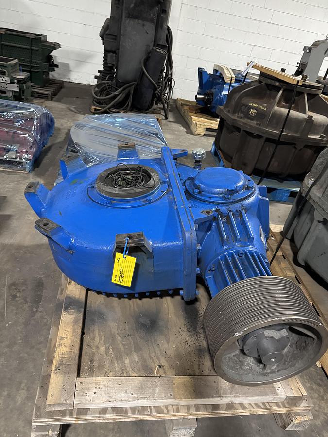 Used BEARDSLEY & PIPER 61522 85B HD GEAR BOX