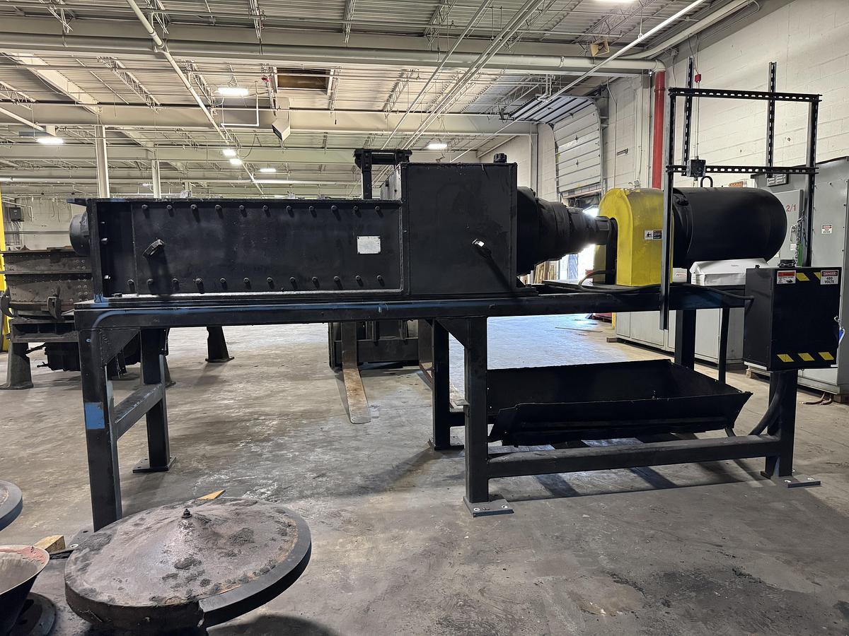 Used SSI SHREDDING SYSTEMS 2400e DOUBLE SHAFT 200 HP