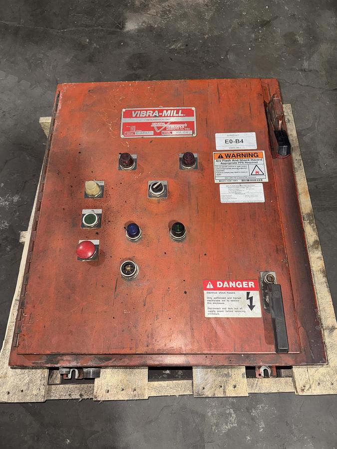 Used GENERAL KINEMATICS VM-64 VIBRA MILL LUMPBREAKER
