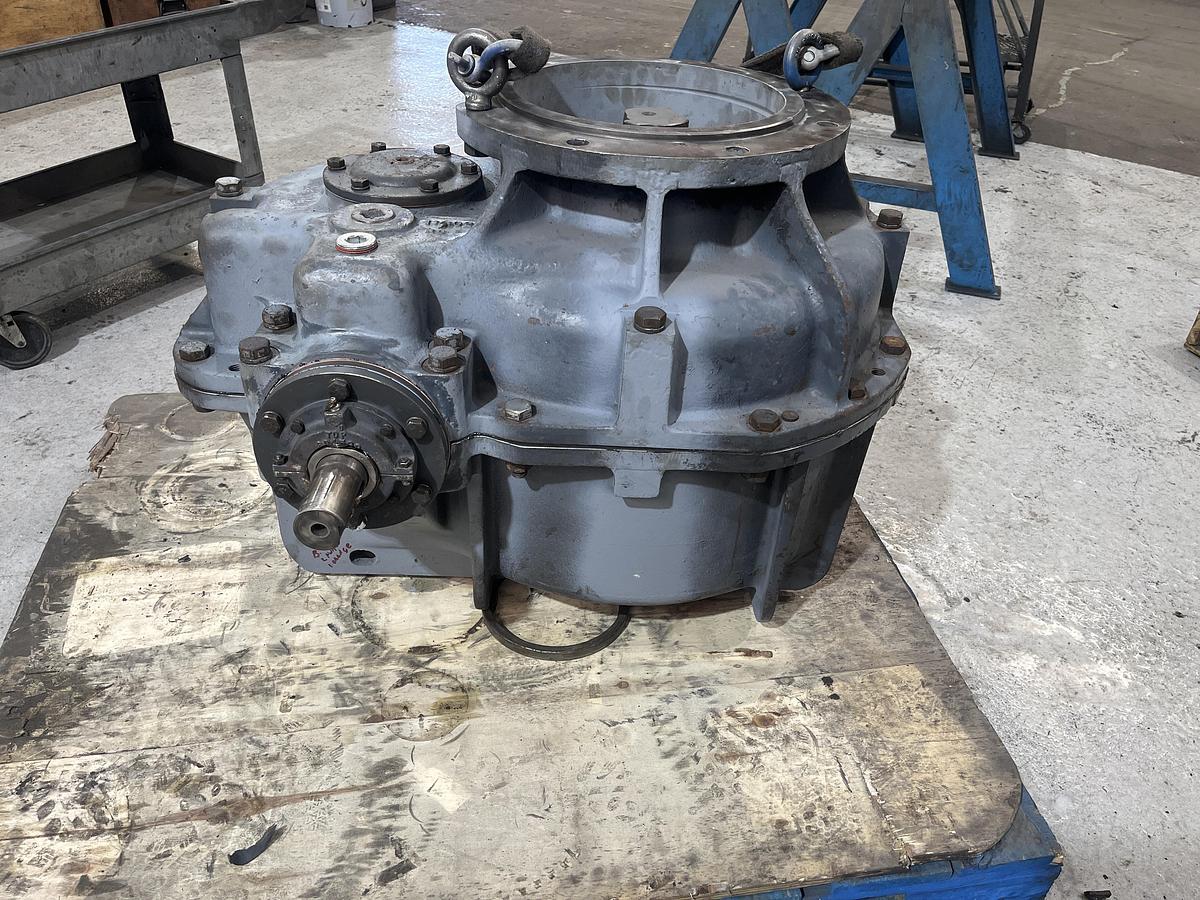 Used 1998 SIMPSON 2F GEAR RECUCER