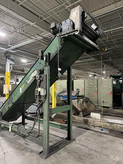 Used WARDCRAFT SLAT TYPE INMCLINED CONVEYOR