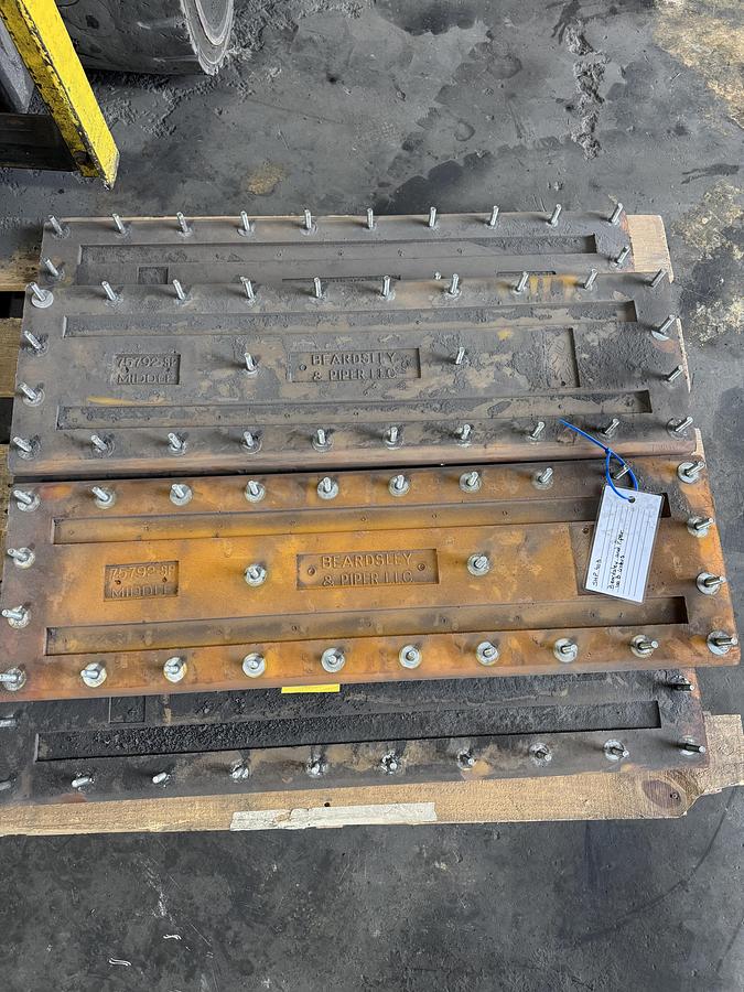 Used BEARDSLEY & PIPER 100 B LINERS