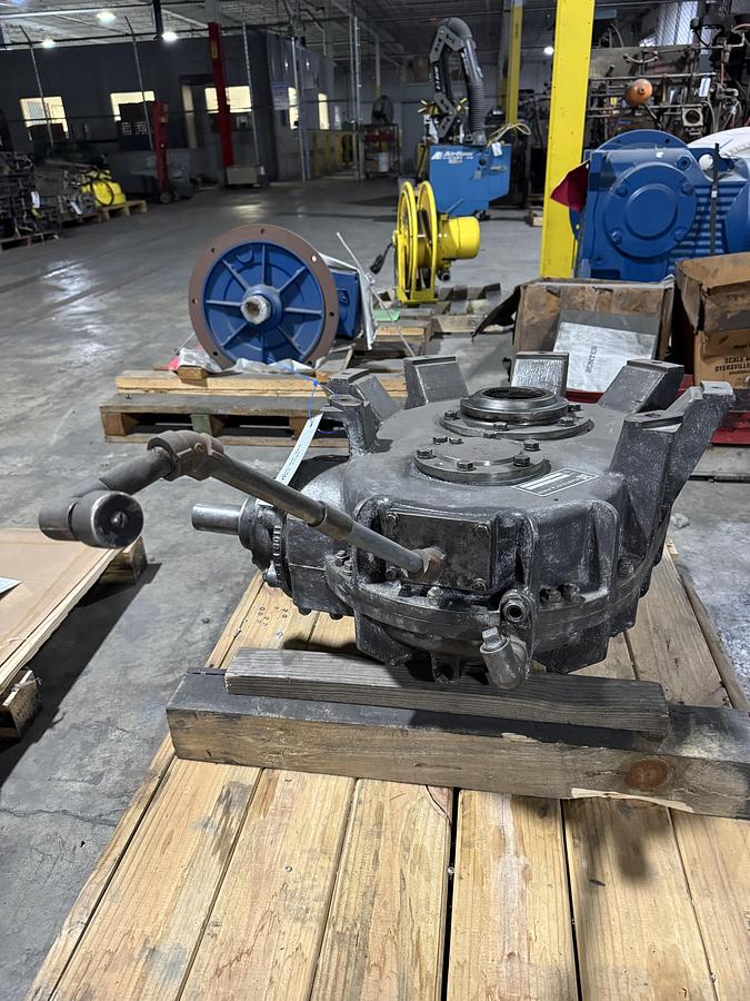 Used BEARDSLEY & PIPER 55B GEAR BOX