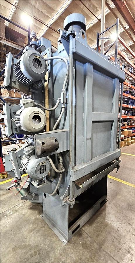 Used CARDINAL 3 WHEEL 36" TABLE TYPE BLAST CABINET