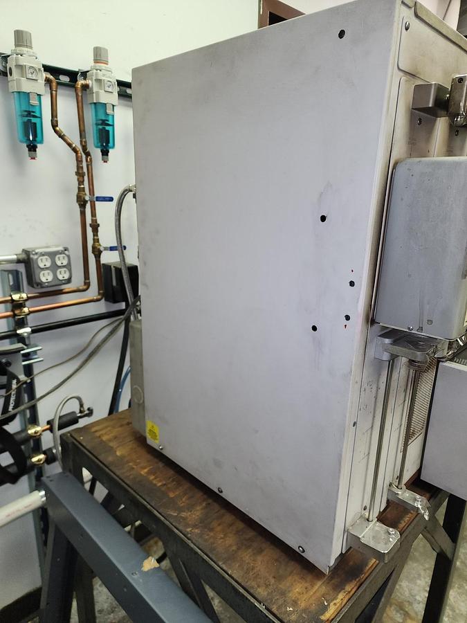 Used LECO TC-400 NITROGENO/OXYGEN DETERMINATOR