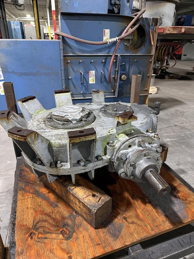 Used BEARDSLEY & PIPER 62801 GEAR REDUCER FOR 55B