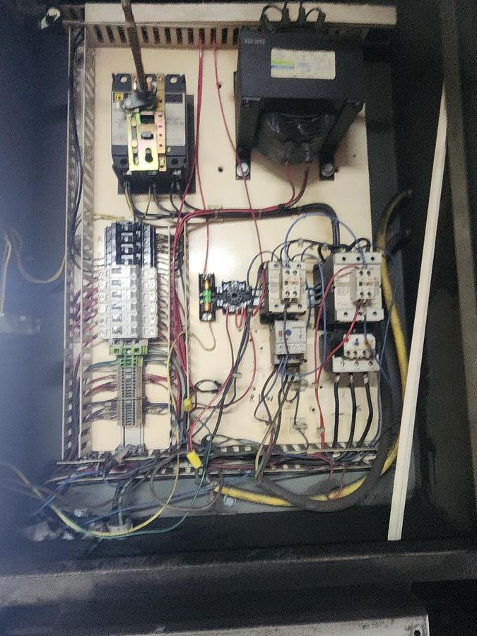 Used 1994 HUNTER 20E AUTOMATED MOLDING MACHINE