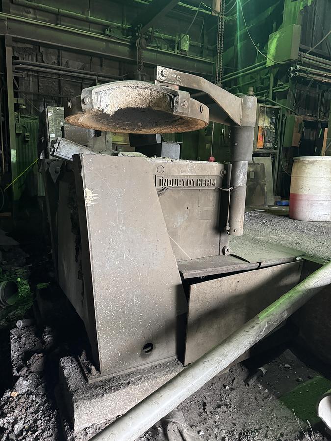 Used 2005 INDUCTOTHERM VIP POWER TRAK 750-10CR, 1 TON