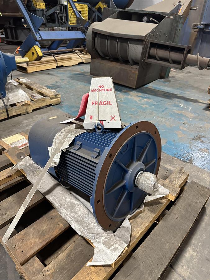 Used DISAMATIC DRN 18014 (MOTOR & PINION)