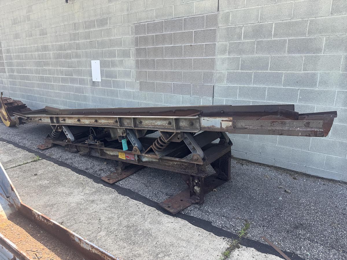 Used GENERAL KINEMATICS SYNCRO-COIL VIBRATING CONVEYOR