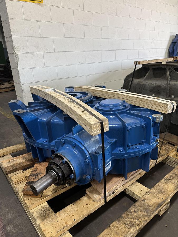 Used BEARDSLEY & PIPER 100B GEAR BOX