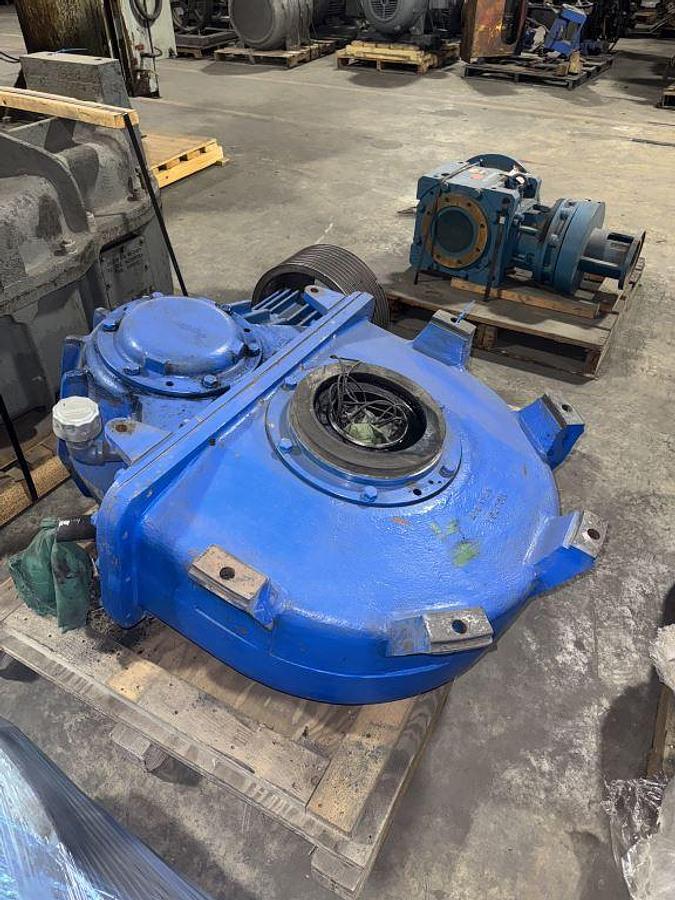Used GEAR BOX 85B MODEL 61522 HD