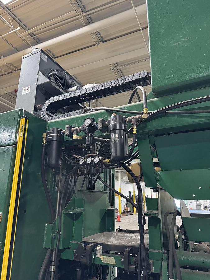 Used HUNTER HMP-20C AUTOMATED MOLDING MACHINE