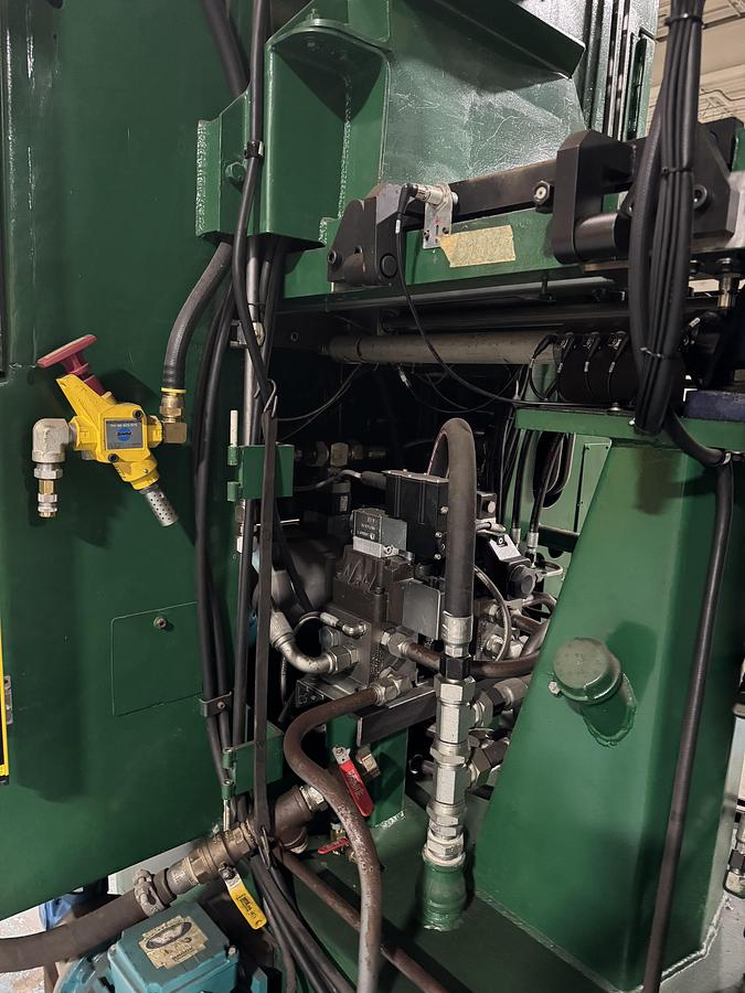 Used HUNTER HMP-20C AUTOMATED MOLDING MACHINE
