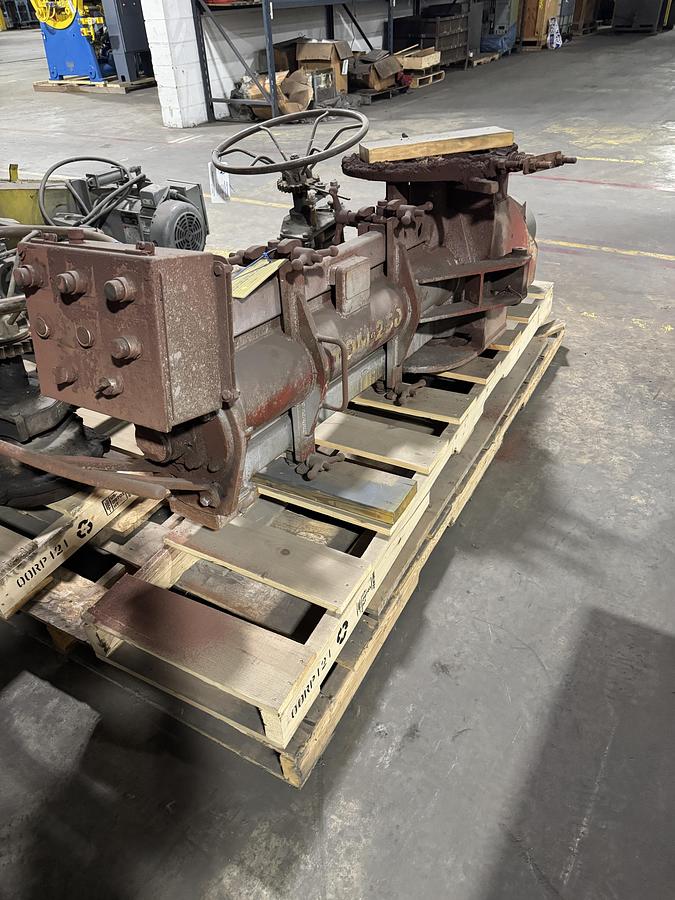 Used TINKER TOM 250 MIXER